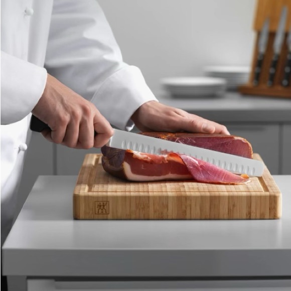 Zwilling Four Star 10" Solingen Slicing Knife - Picture 4 of 8